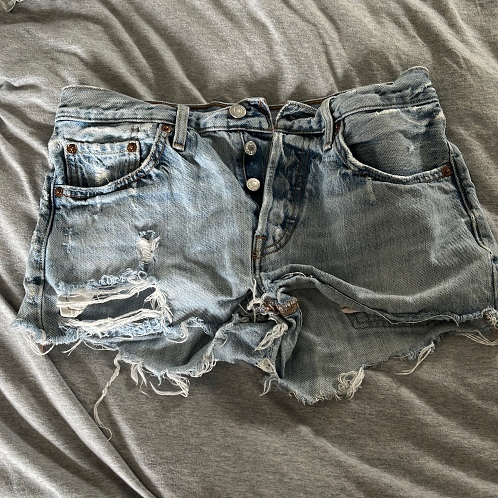 Levi’s denim shorts